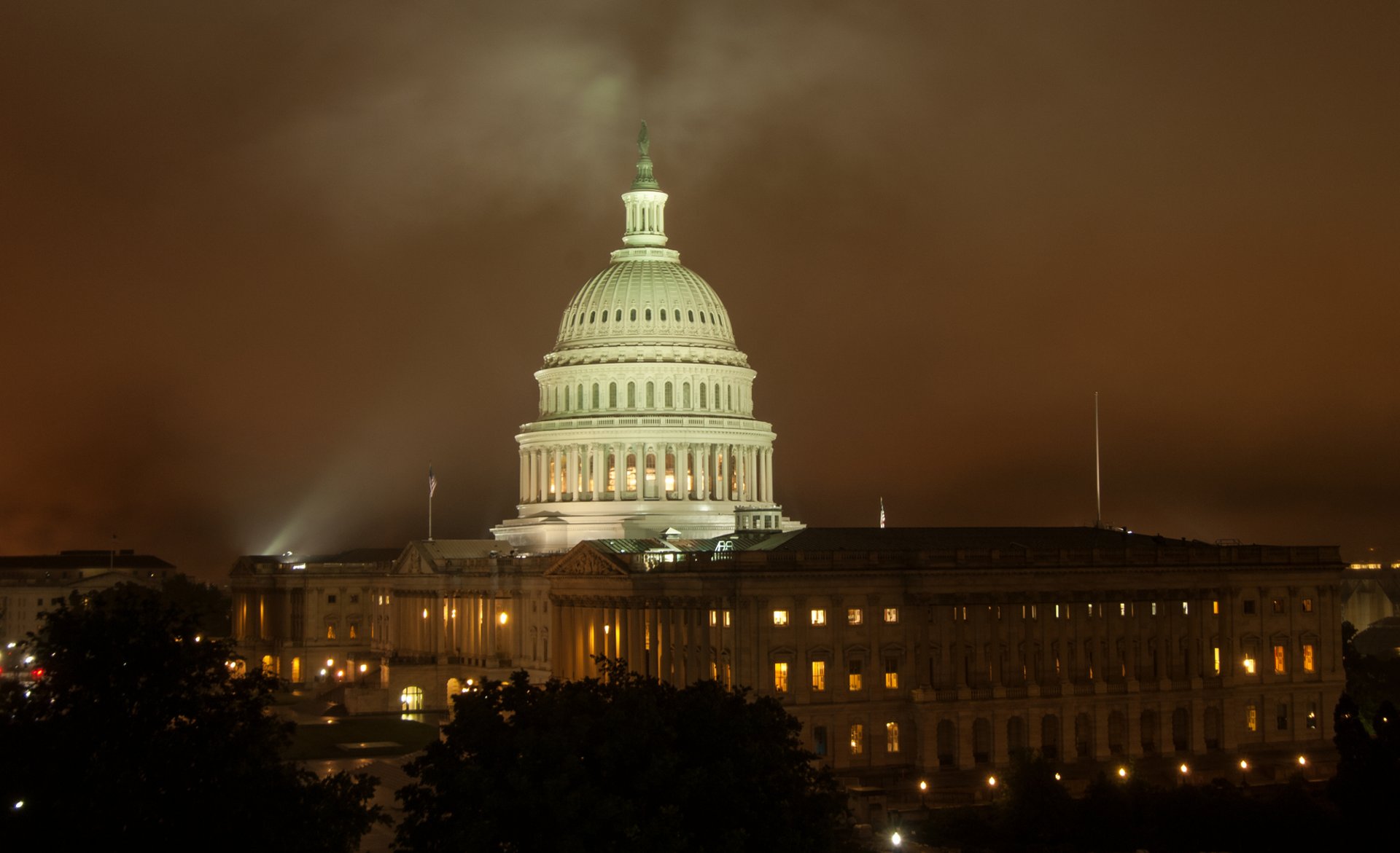 Capitol building on a foggy night