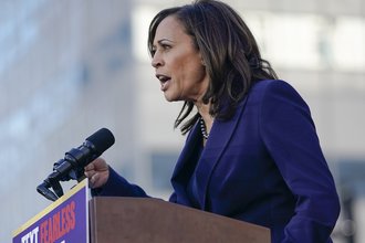 Kamala Harris formally launches her presidential campaign at a rally in Oakland, Calif., Jan. 27, 2019