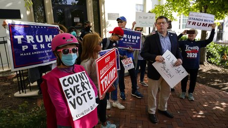 AP Photo/Alex Brandon - AP20310672328468