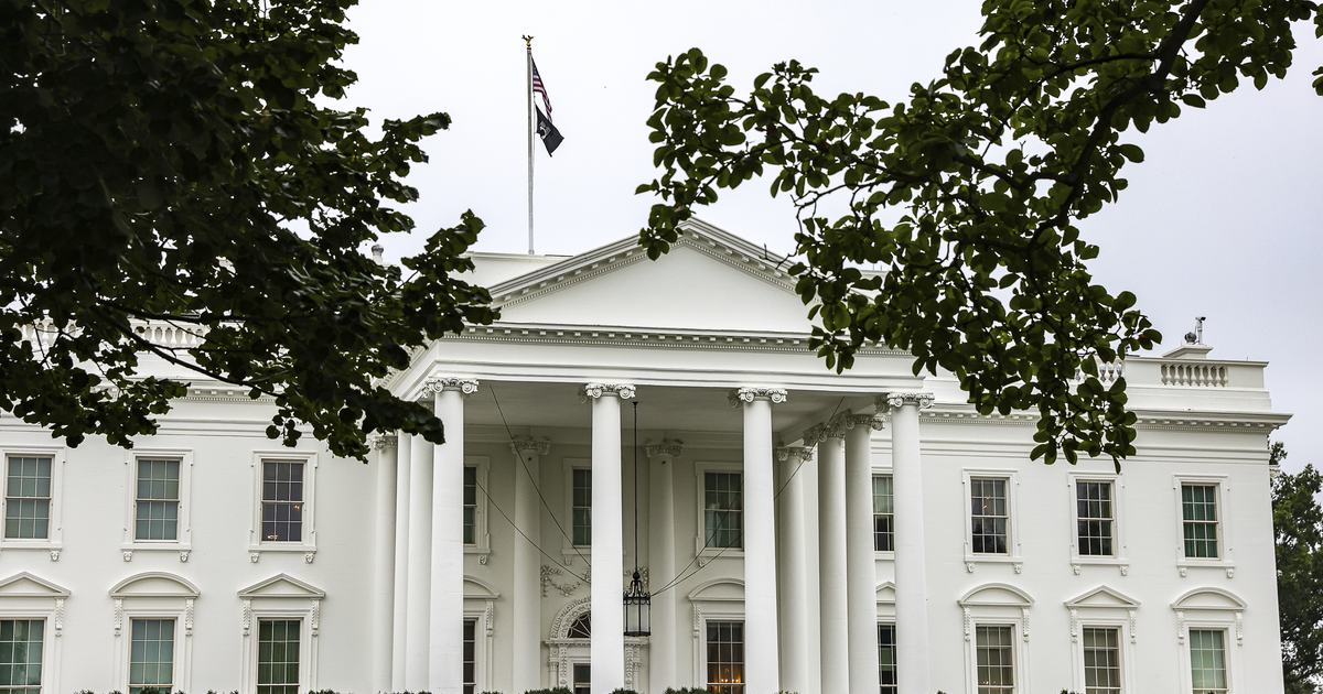 White House defies judge who smacked down media ban