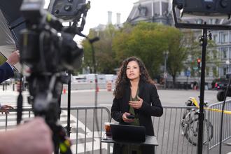 MS NOW reporter Laura Barrón-López works outside the White House grounds on Sept. 24, 2026.