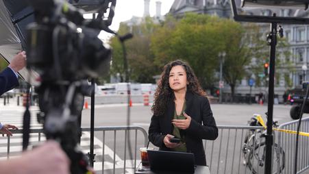 MS NOW reporter Laura Barrón-López works outside the White House grounds on Sept. 24, 2026.