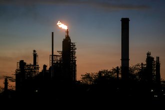 A Venezuelan oil refinery at dusk