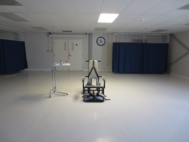Restraint%20Chair%20and%20Force%20Feeding%20Kit.jpg