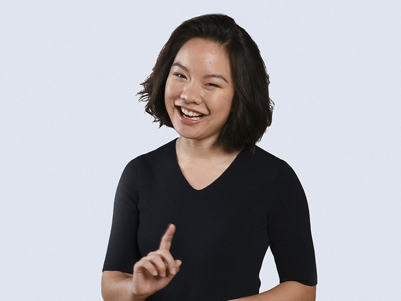 Vicki Niu headshot