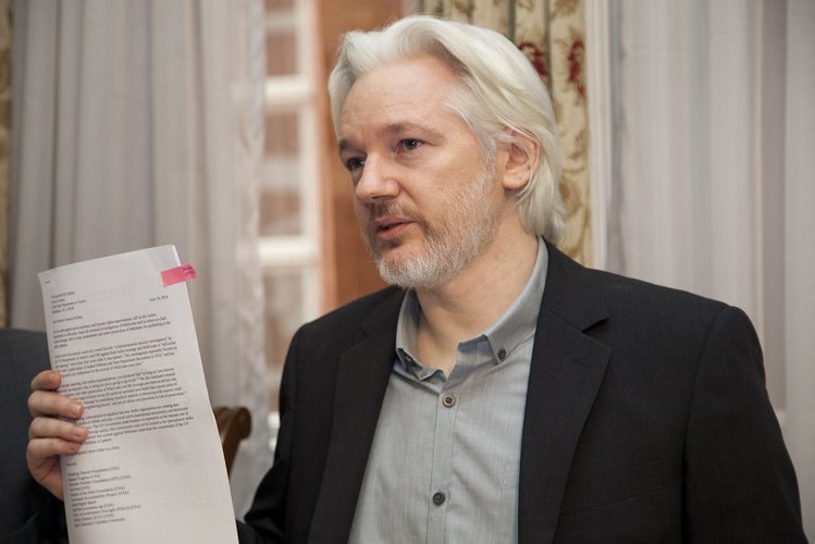 assange1