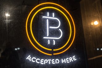 "Bitcoin Accepted Here" image