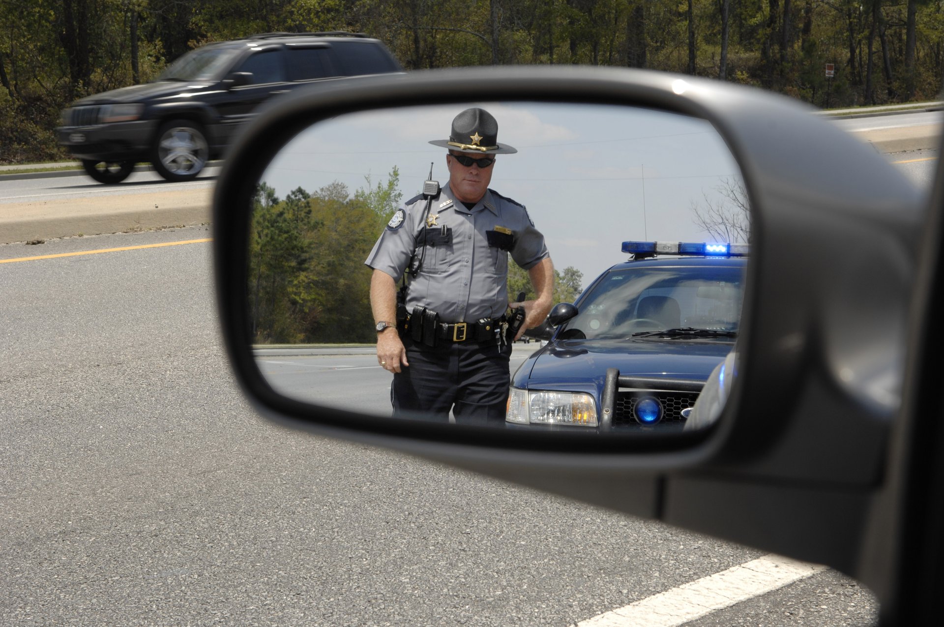 Policee
