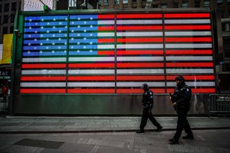 New York City police photo by Roman Koester on Unsplash